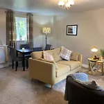 Idillic Two Bed Country