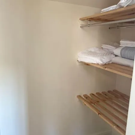 Idillic Two Bed Country بيت للعطل