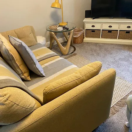 Idillic Two Bed Country بيت للعطل